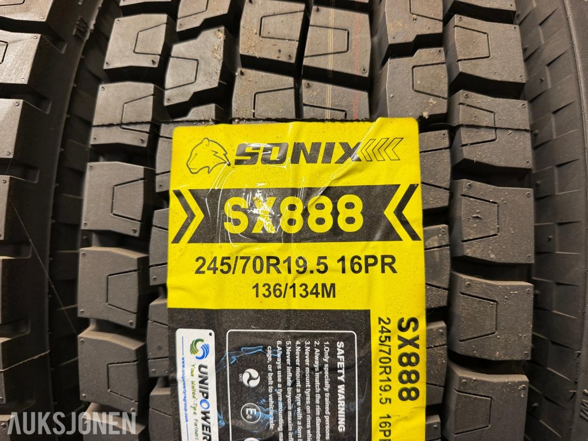 Sonix SX888 Dekk - 245/70R19.5 - 4stk