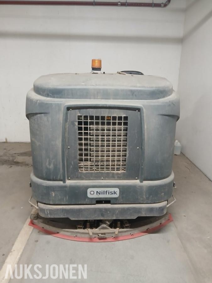 2011 Nilfisk ER 1300 Diesel feiemaskin