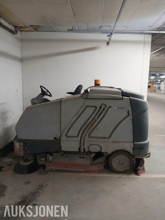2011 Nilfisk ER 1300 Diesel feiemaskin