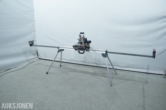 Bosch GCM 8 SJL Professional kapp- og gjærsag med GTA 3800 arbeidsbord