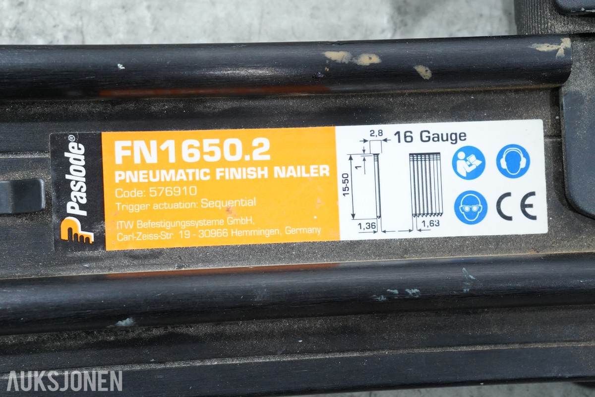 MFT 2520SP/OF kompressor med ESSVE, Haubold og Paslode trykkluftverktøy