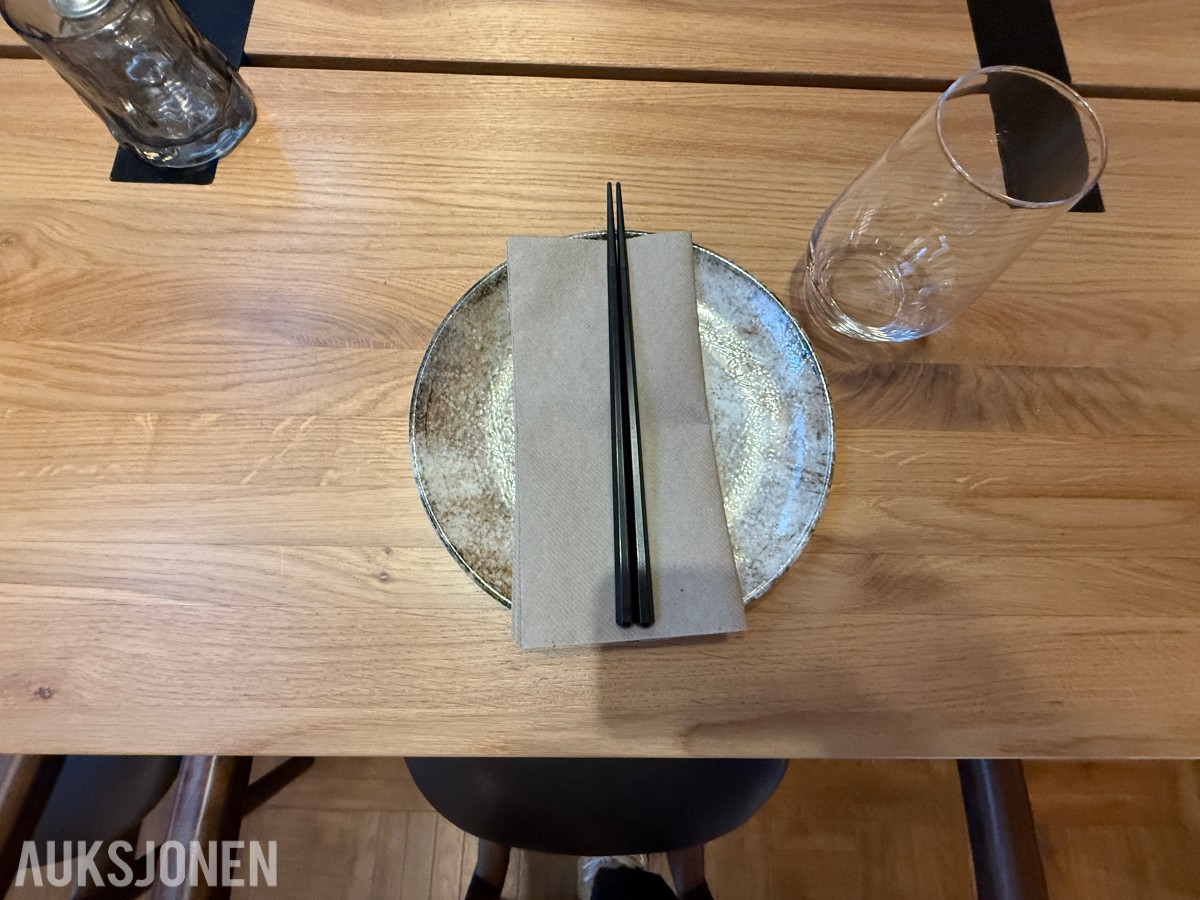 Stort parti glass og bestikk til restaurant/servering