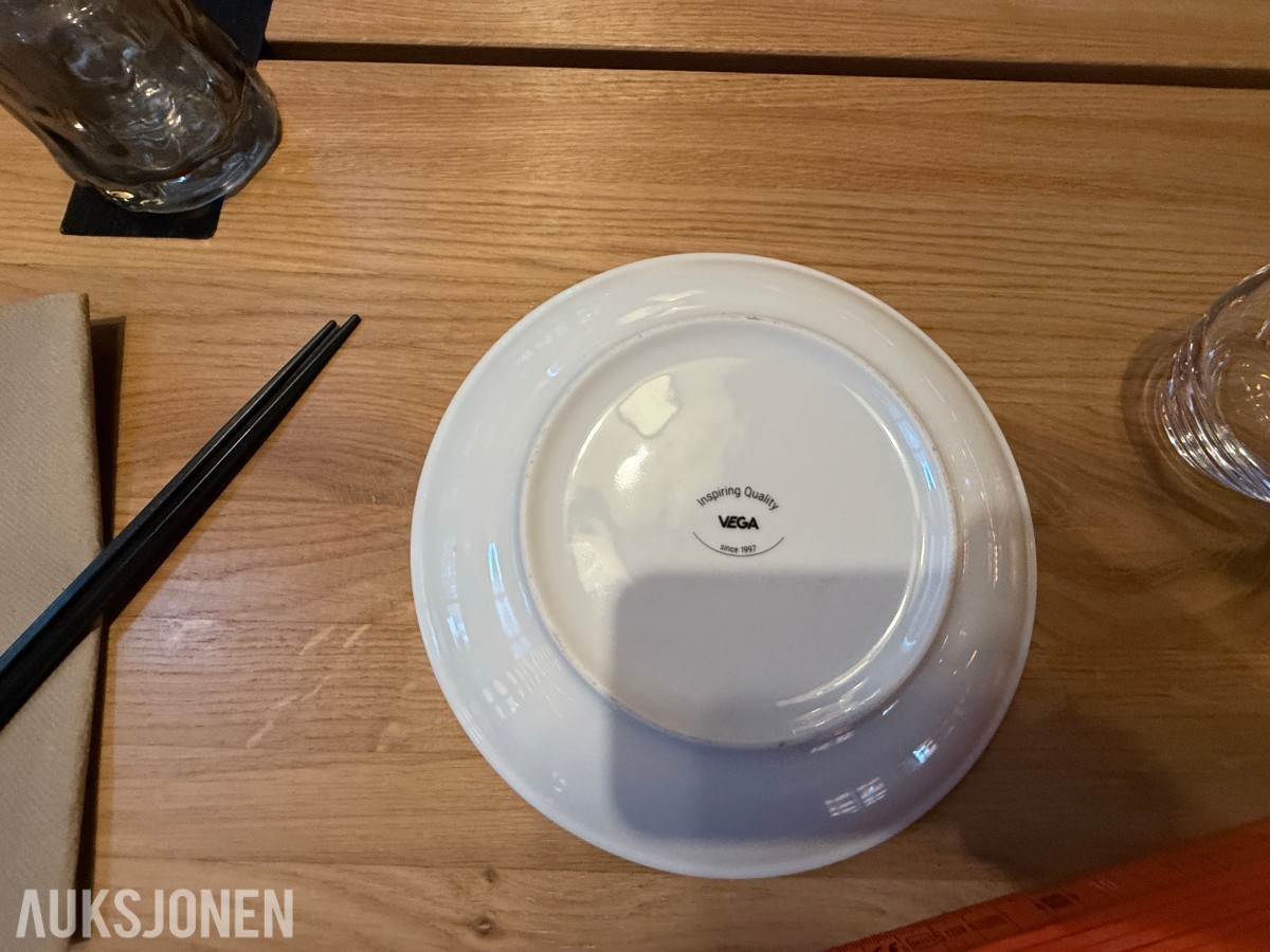 Stort parti glass og bestikk til restaurant/servering
