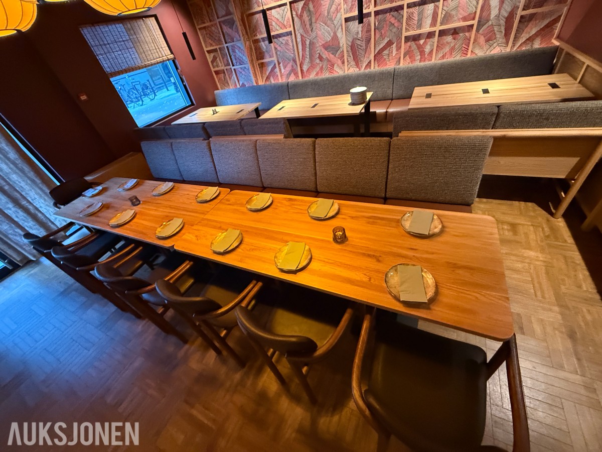 Stort parti glass og bestikk til restaurant/servering
