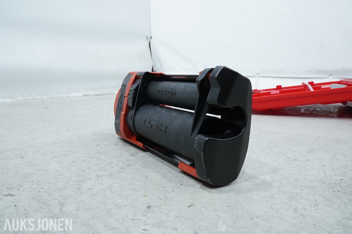 Hilti 22 V batteriverktøy og tilbehør - 7 enheter