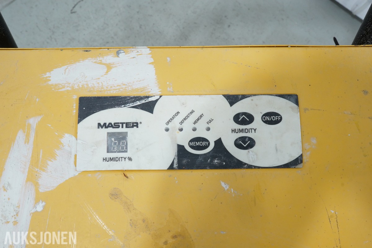 Master DH 752 avfukter med 7 elektriske byggvarmere