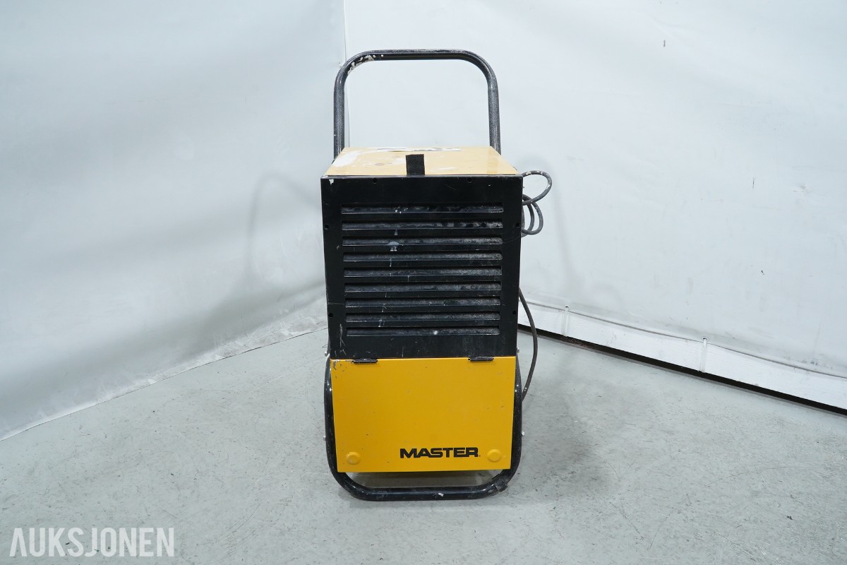 Master DH 752 avfukter med 7 elektriske byggvarmere