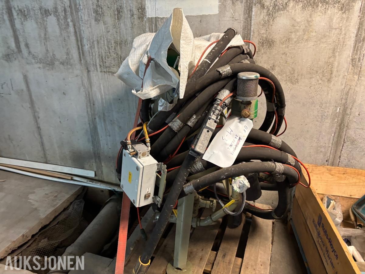 2019 Clemco  Blåseklokke med blåseslanger og elektronisk styrings boks