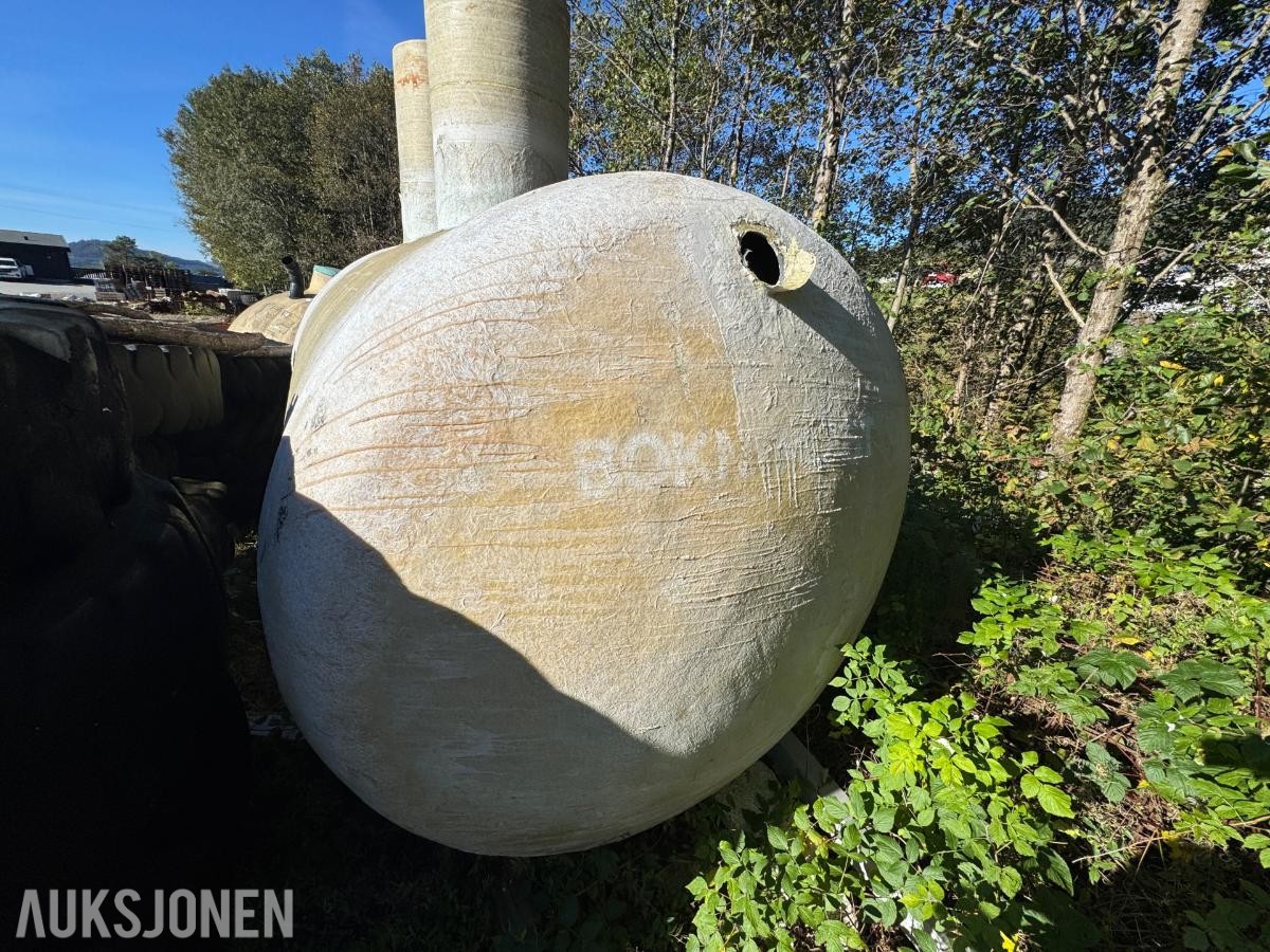 Septiktank – samletank i glassfiber med kapasitet på 12 m³