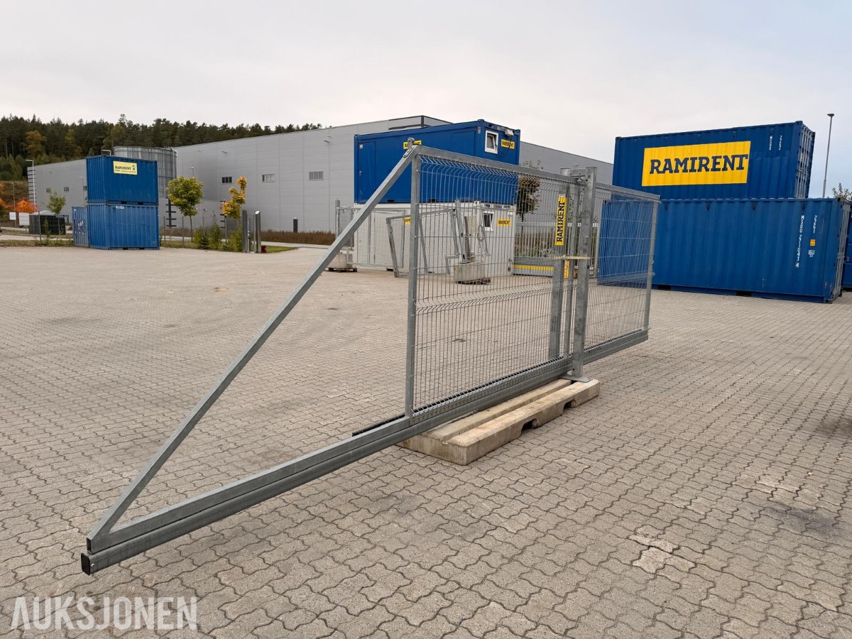 Manuell skyveport i galvanisert stål med gitter
