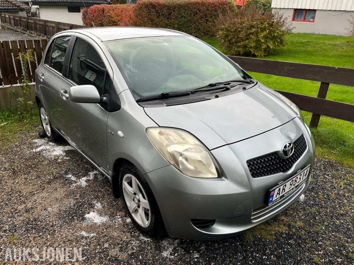 2006 Toyota Yaris 1.4 Diesel 90HK Automat *Ingen minstepris*