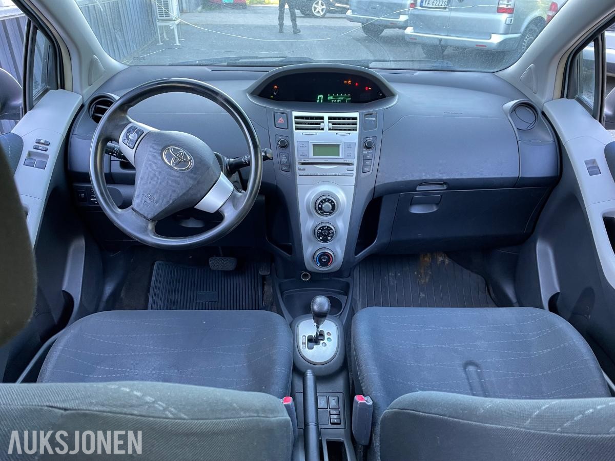 2006 Toyota Yaris 1.4 Diesel 90HK Automat *Ingen minstepris*