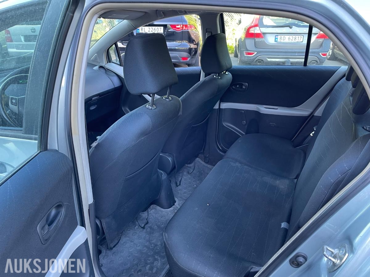 2006 Toyota Yaris 1.4 Diesel 90HK Automat *Ingen minstepris*