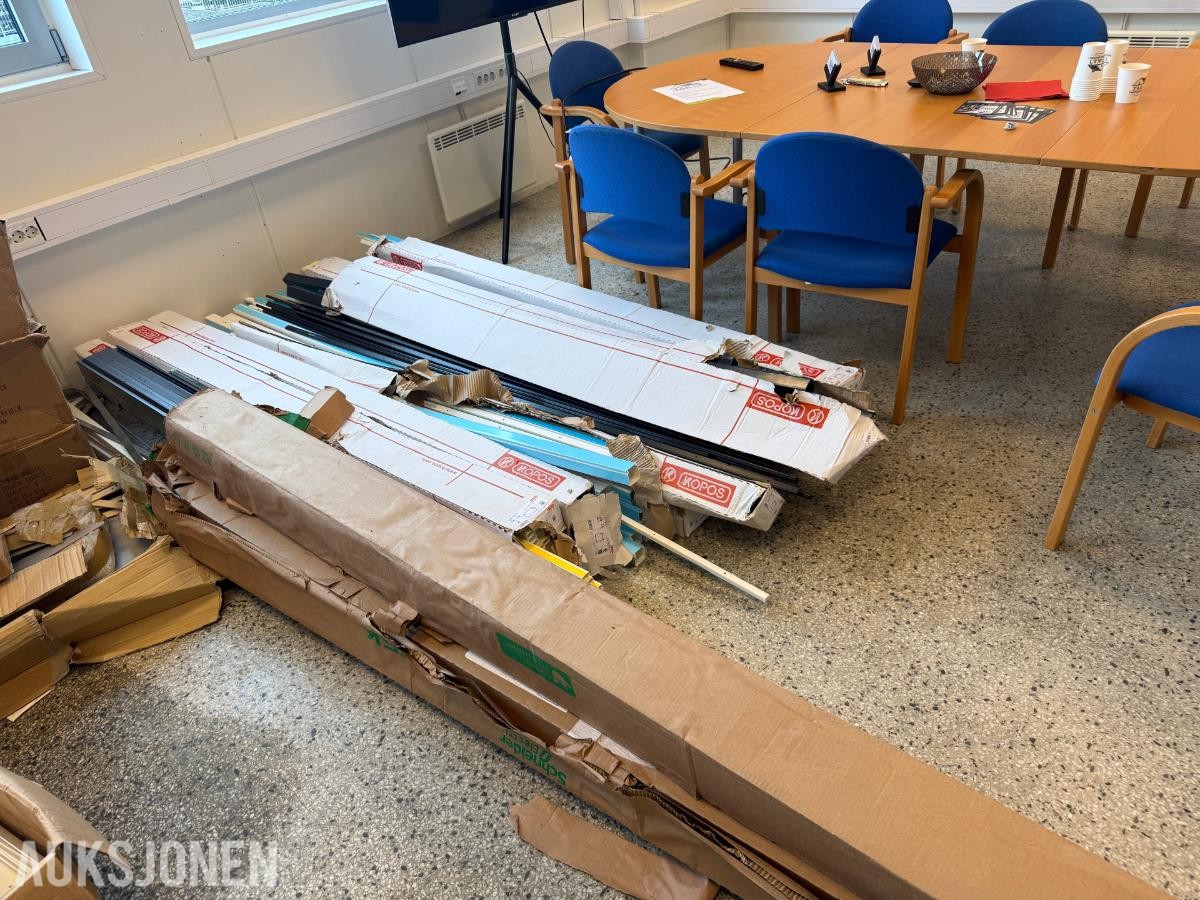 Stort parti ubrukt elektromateriell – LED-belysning, kabelrør, bokser og kanaler