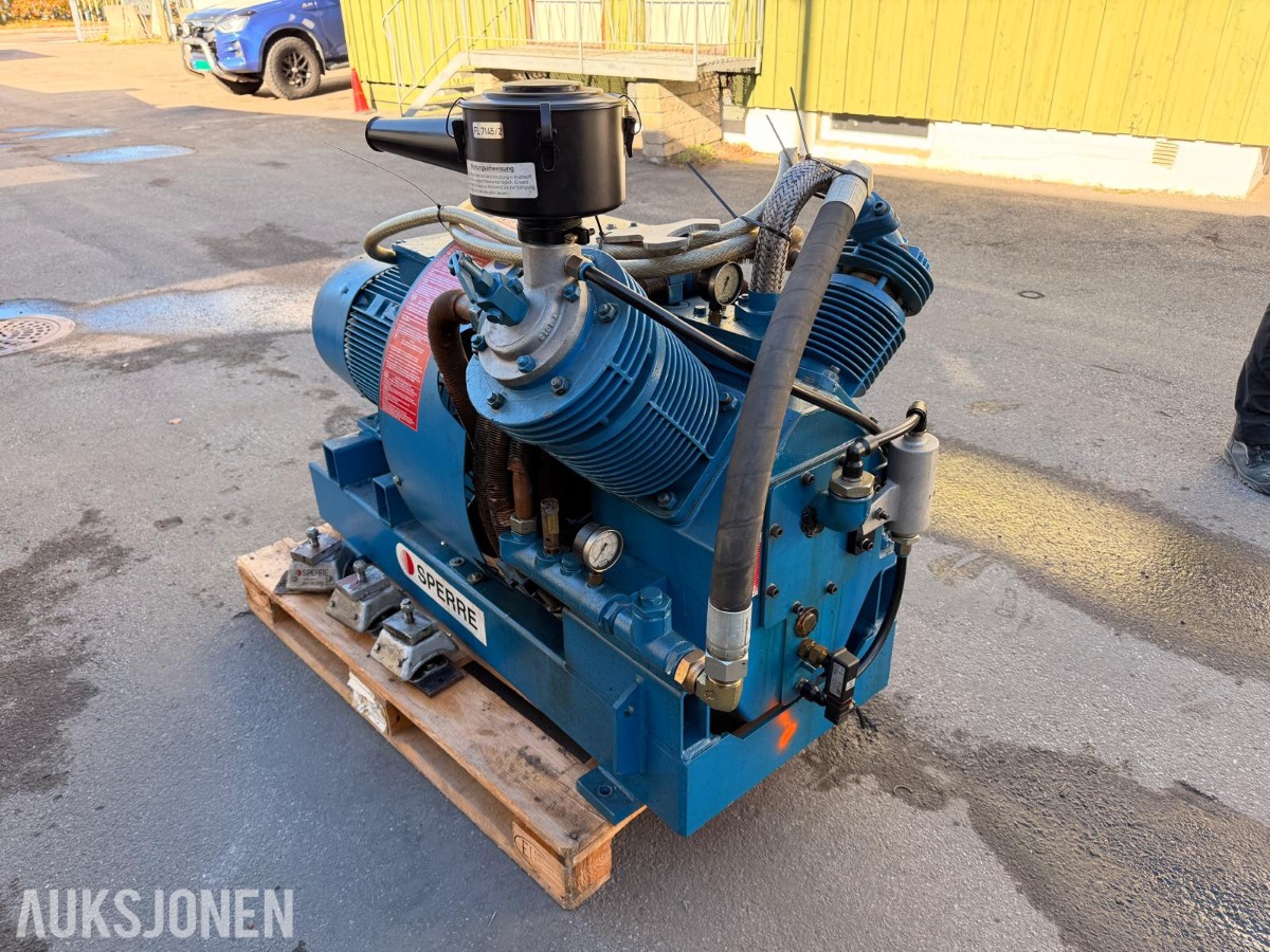 2000 Sperre HL2/160 kompressor, 30 bar, 100 m³/h