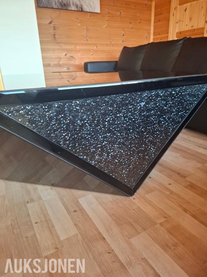2020 Bord 100x100x50
