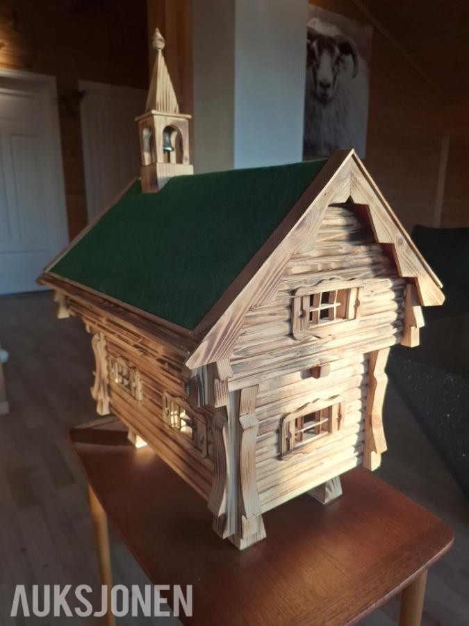 Stabbur Med flaskeholder