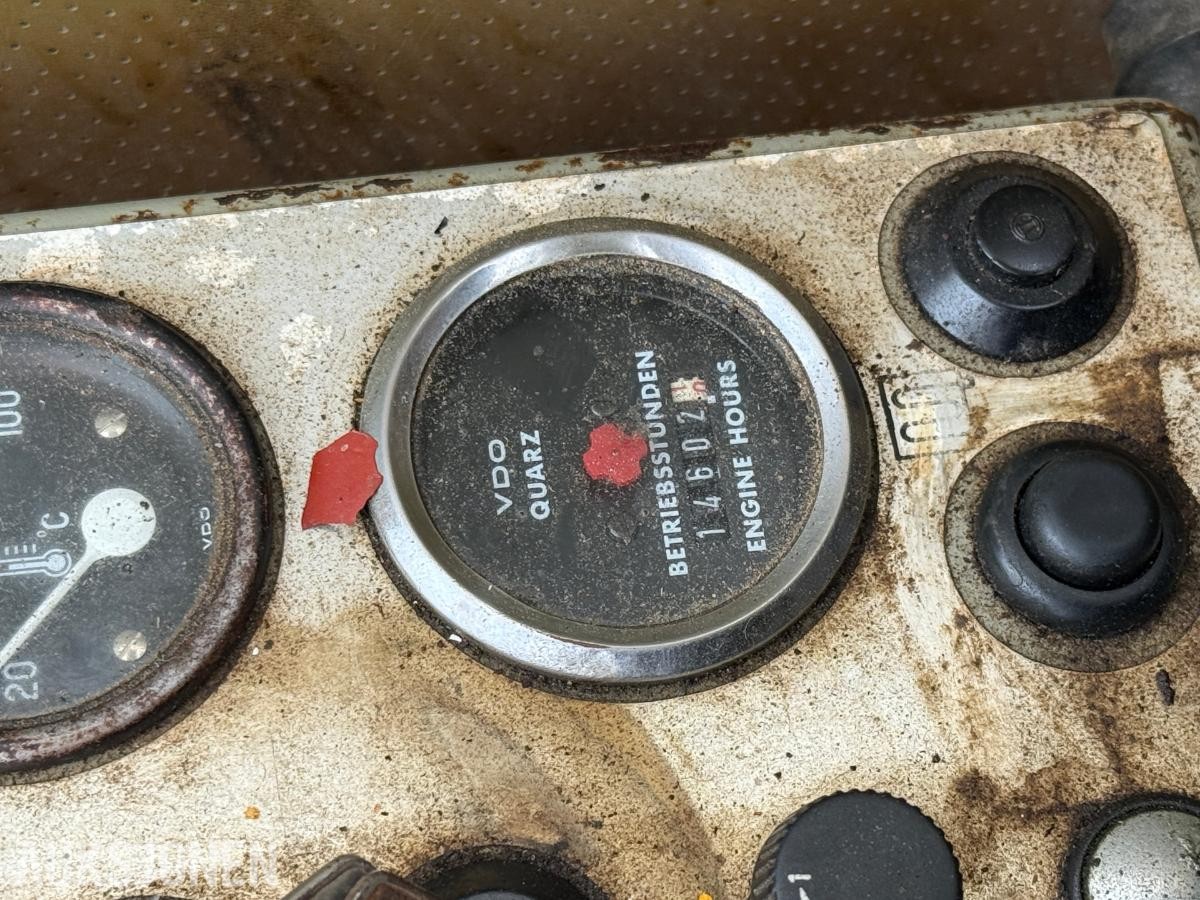 1986 Åkerman H10B Gravemaskin - 14602 Timer.