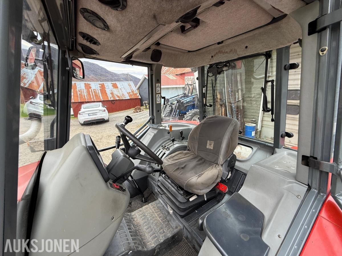 2001 Massey Ferguson 4235 4WD Traktor - 9197T