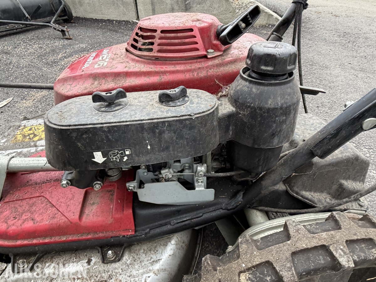 Honda UM616EB gressklipper/rotorslåmaskin - 4,0 kW bensinmotor - 78 kg REP