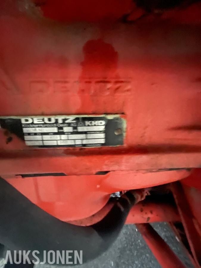 1979 Deutz Fahr M750 skurtresker - MVA FRI