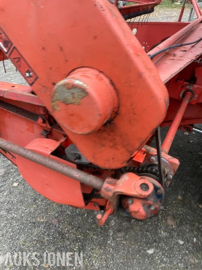 1979 Deutz Fahr M750 skurtresker - MVA FRI