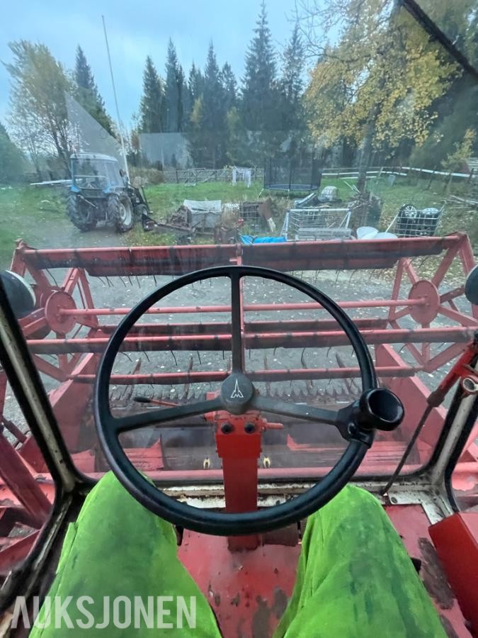 1979 Deutz Fahr M750 skurtresker - MVA FRI