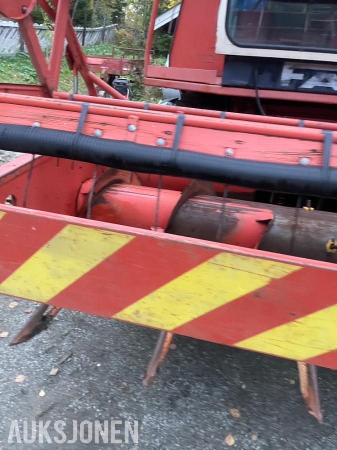 1979 Deutz Fahr M750 skurtresker - MVA FRI