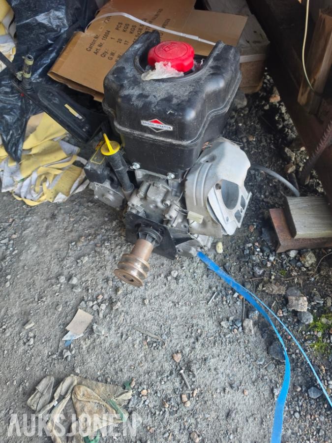 8 stk Ariens Freser - reparasjonsobjekter