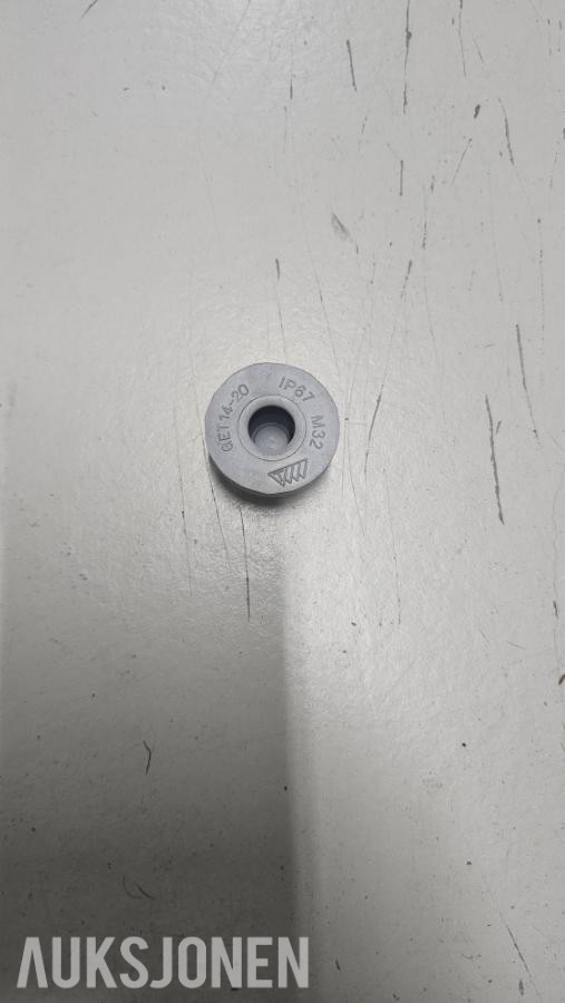 NYTT OG UBRUKT ELEKTROMATERIELL + LAMPE DIVERSE ELEKTRISKE KOMPONENTER