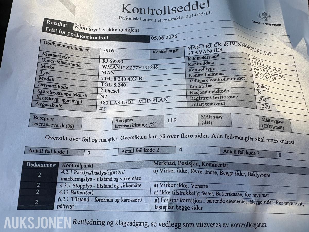 2007 MAN TGL 8.240 med tipp og kran