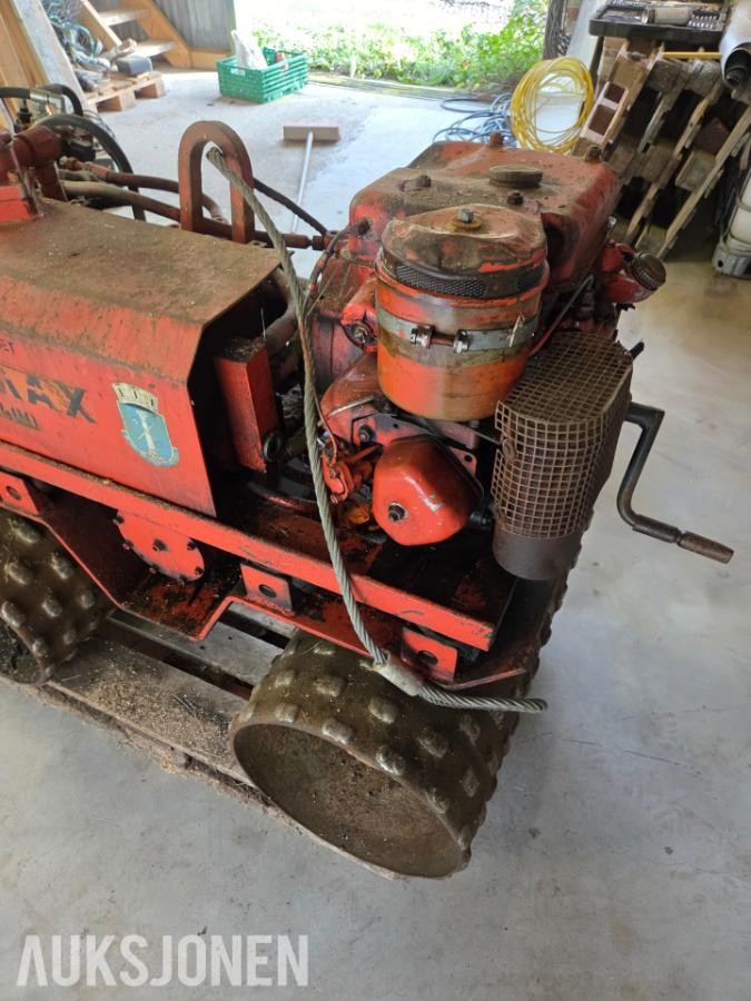 Rammax 12 grøftevals