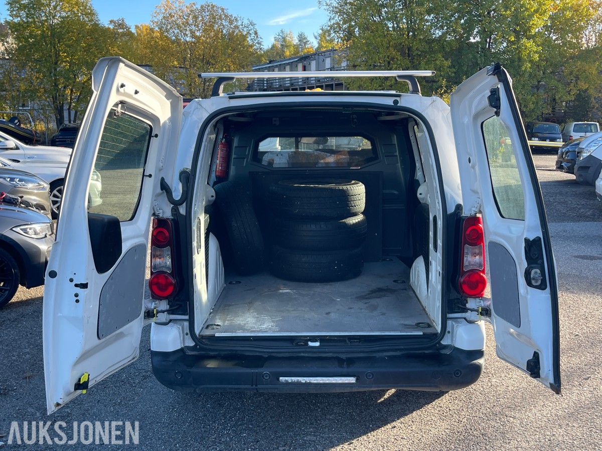 2016 Peugeot PARTNER *INGEN MINSTEPRIS*  ELECTRIC SKYVEDØRER KLIMA PARK.SENSOR