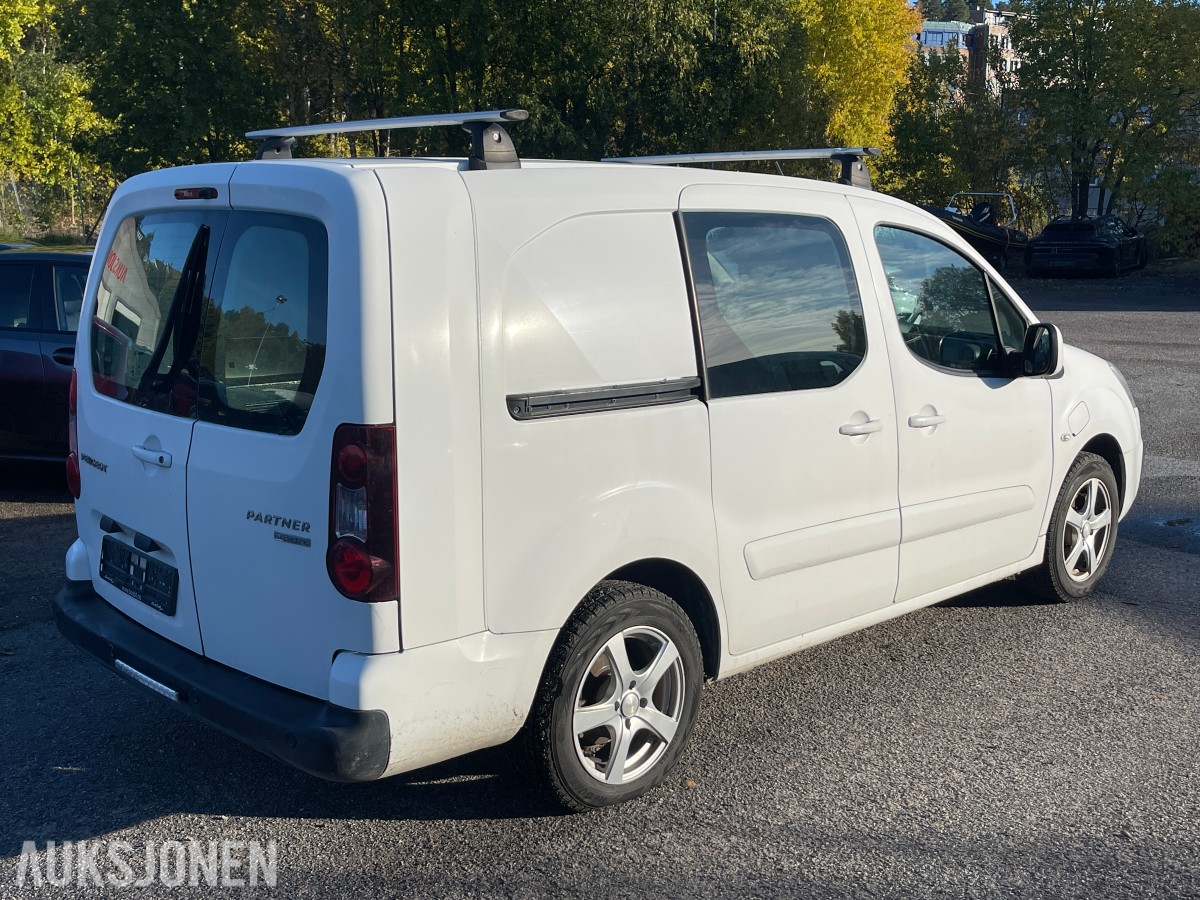 2016 Peugeot PARTNER *INGEN MINSTEPRIS*  ELECTRIC SKYVEDØRER KLIMA PARK.SENSOR
