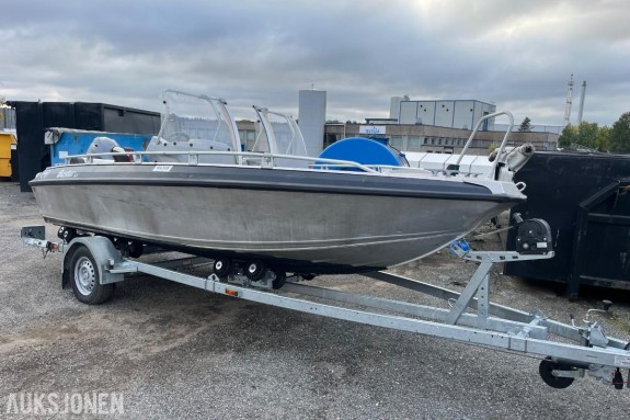 2013 Båt - 17 fot - Buster LX med 60 HK Yamaha