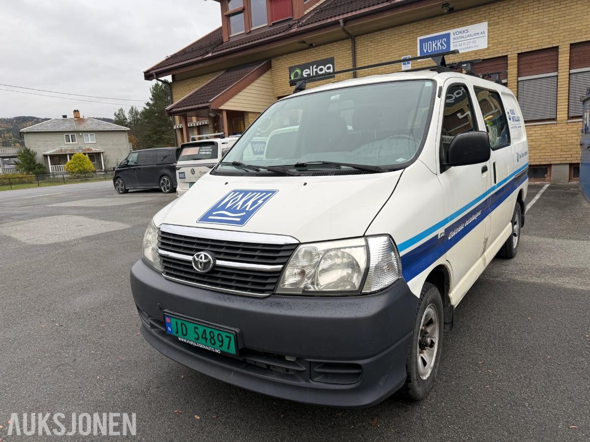 2010 Toyota HiAce, 2.5-117 D 4WD, 239430km m/innredning i varerom