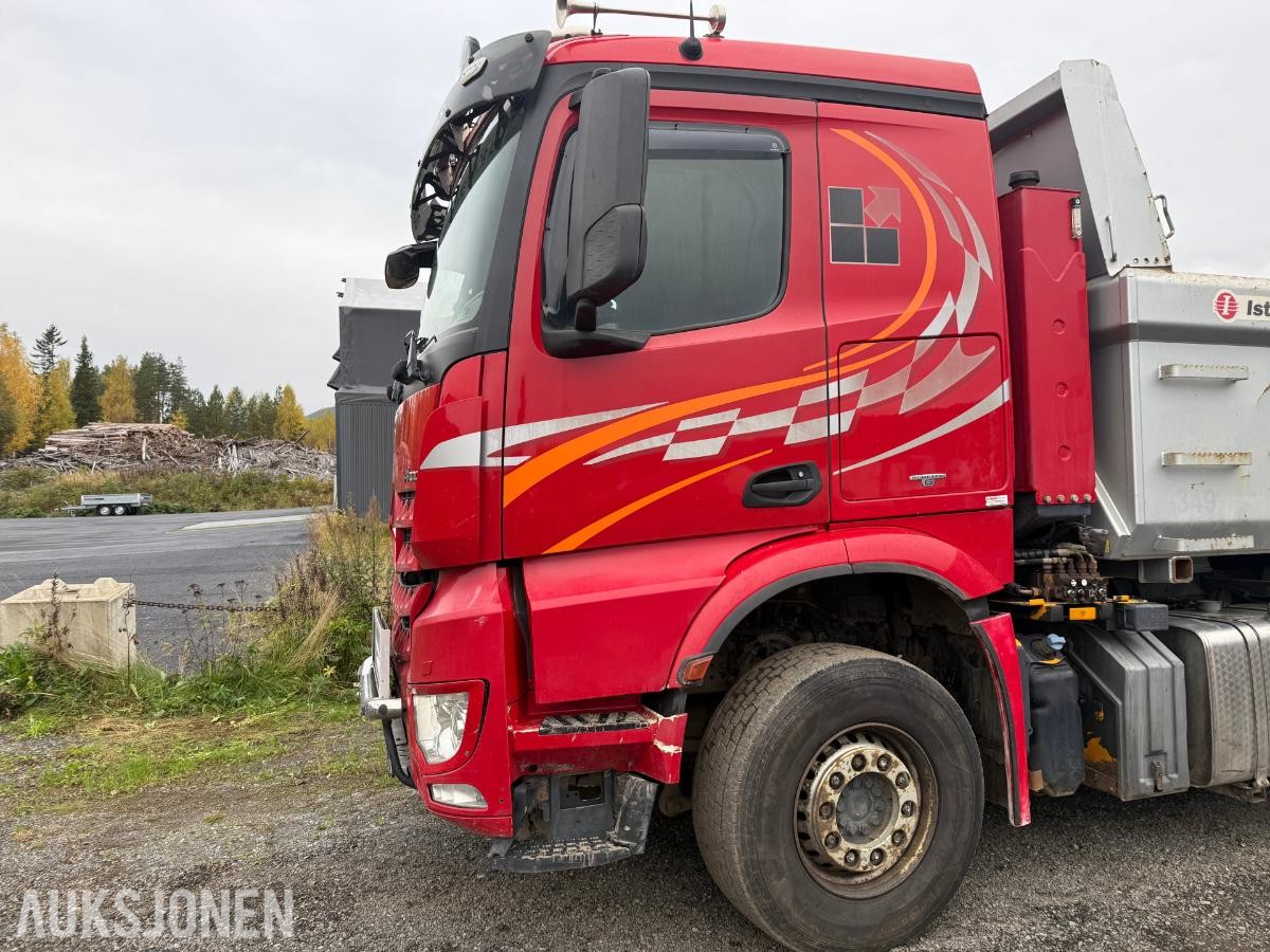 2017 Mercedes-Benz Arocs kombibil 6X4 m/Svingskive