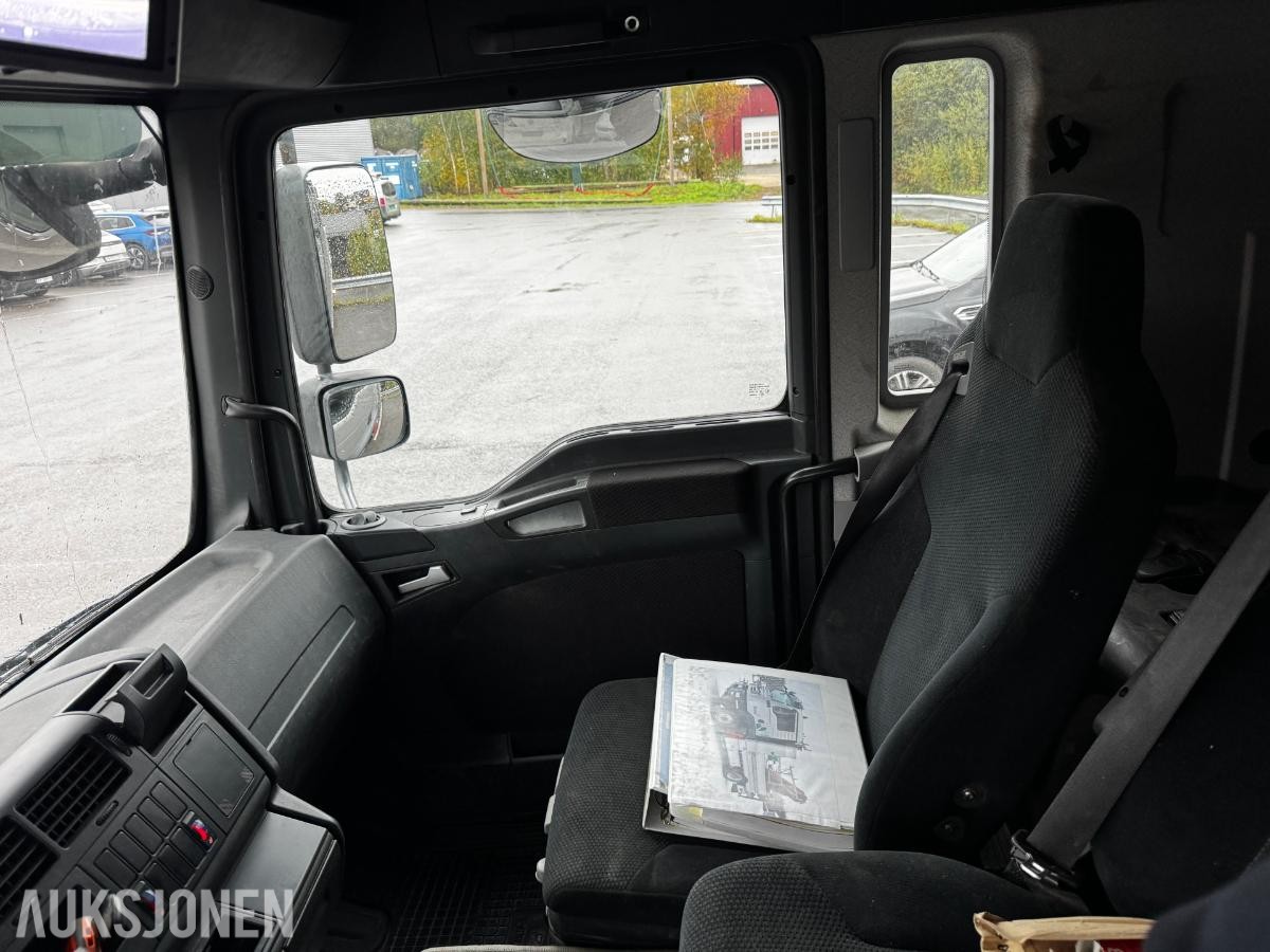 2014 MAN TGM 13.290 4x4BL kranbil, Palfinger PK 12502-SH og selvnivelerende mannskapskurv