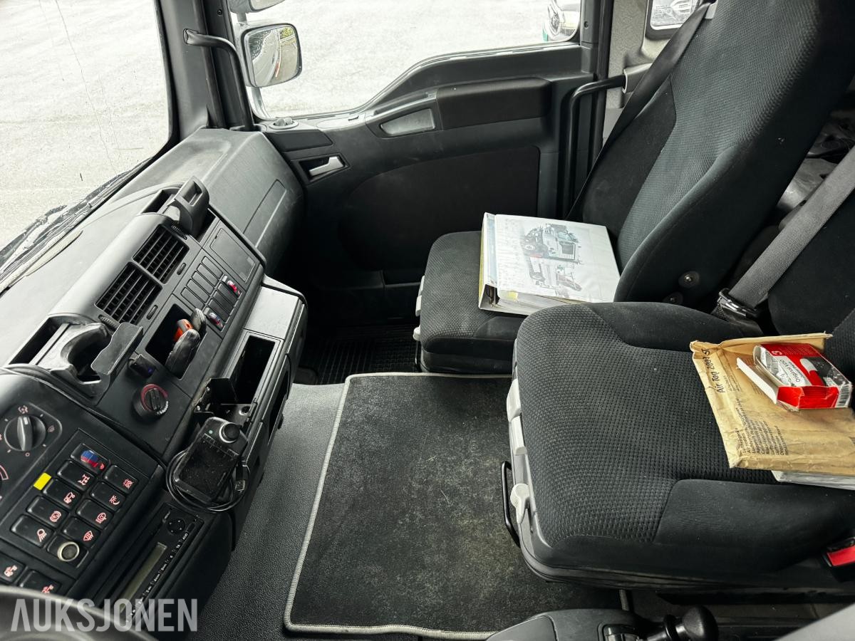 2014 MAN TGM 13.290 4x4BL kranbil, Palfinger PK 12502-SH og selvnivelerende mannskapskurv