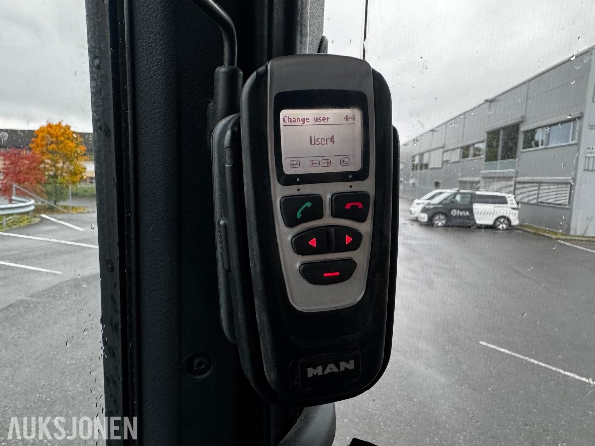 2014 MAN TGM 13.290 4x4BL kranbil, Palfinger PK 12502-SH og selvnivelerende mannskapskurv