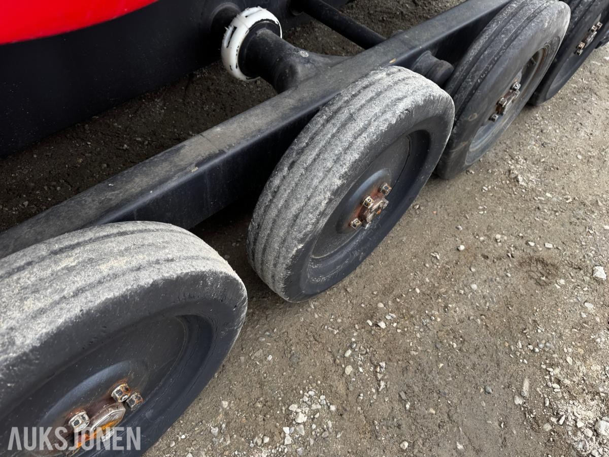 2007 Pisten Bully 600 600 tråkkemaskin med fres