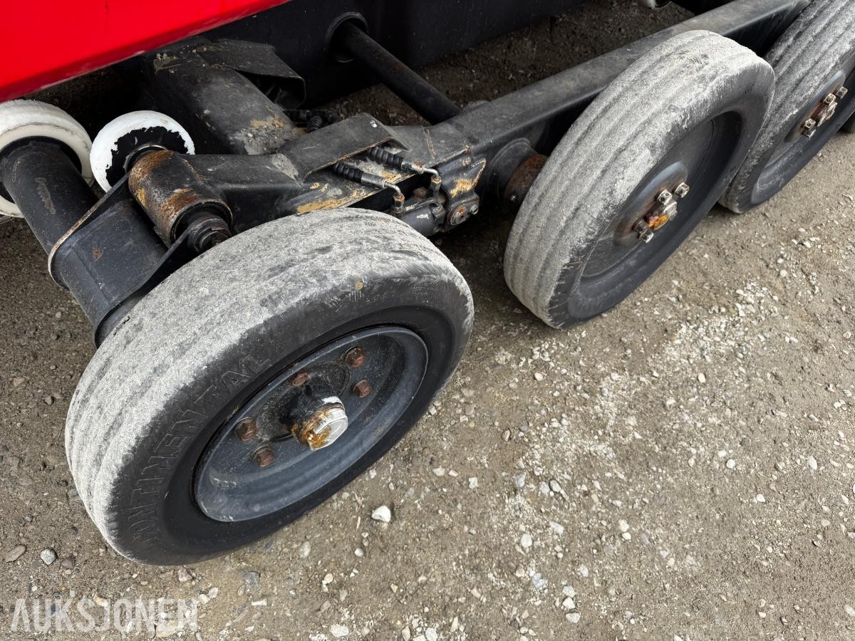 2007 Pisten Bully 600 600 tråkkemaskin med fres