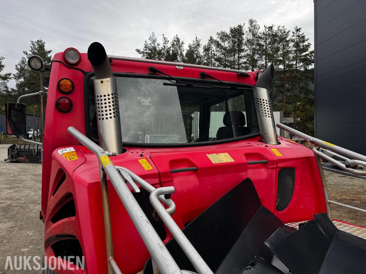 2007 Pisten Bully 600 600 tråkkemaskin med fres