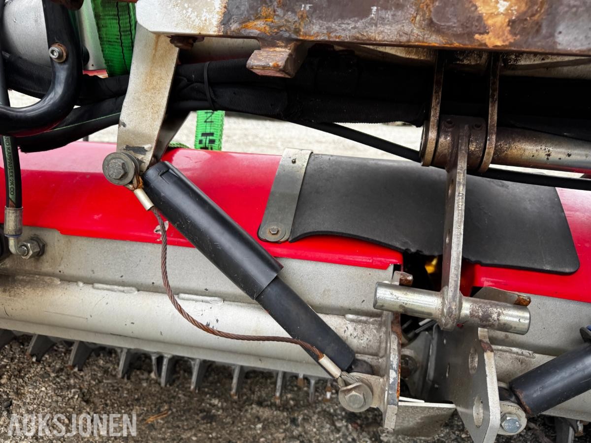 2007 Pisten Bully 600 600 tråkkemaskin med fres