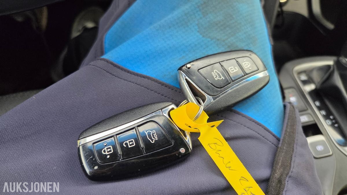 2015 Hyundai GRAND SANTA FE 2.2-197 D 4WD Rep objekt , 155000km