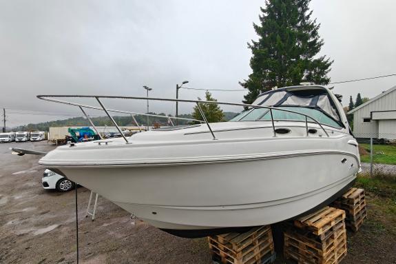 CHAPARRAL SIGNATURE 270 - 240 HK - ANKERVINSJ - TOALETT - BADEPLATTFORM