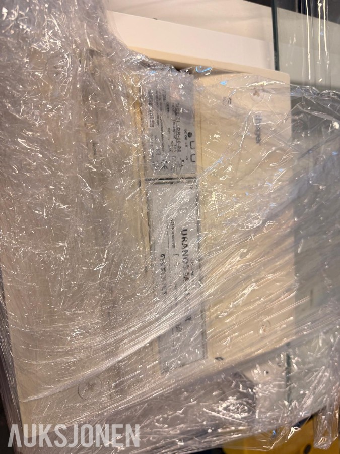 2015 Hilab avtrekkskap 120 cm, EN 14175