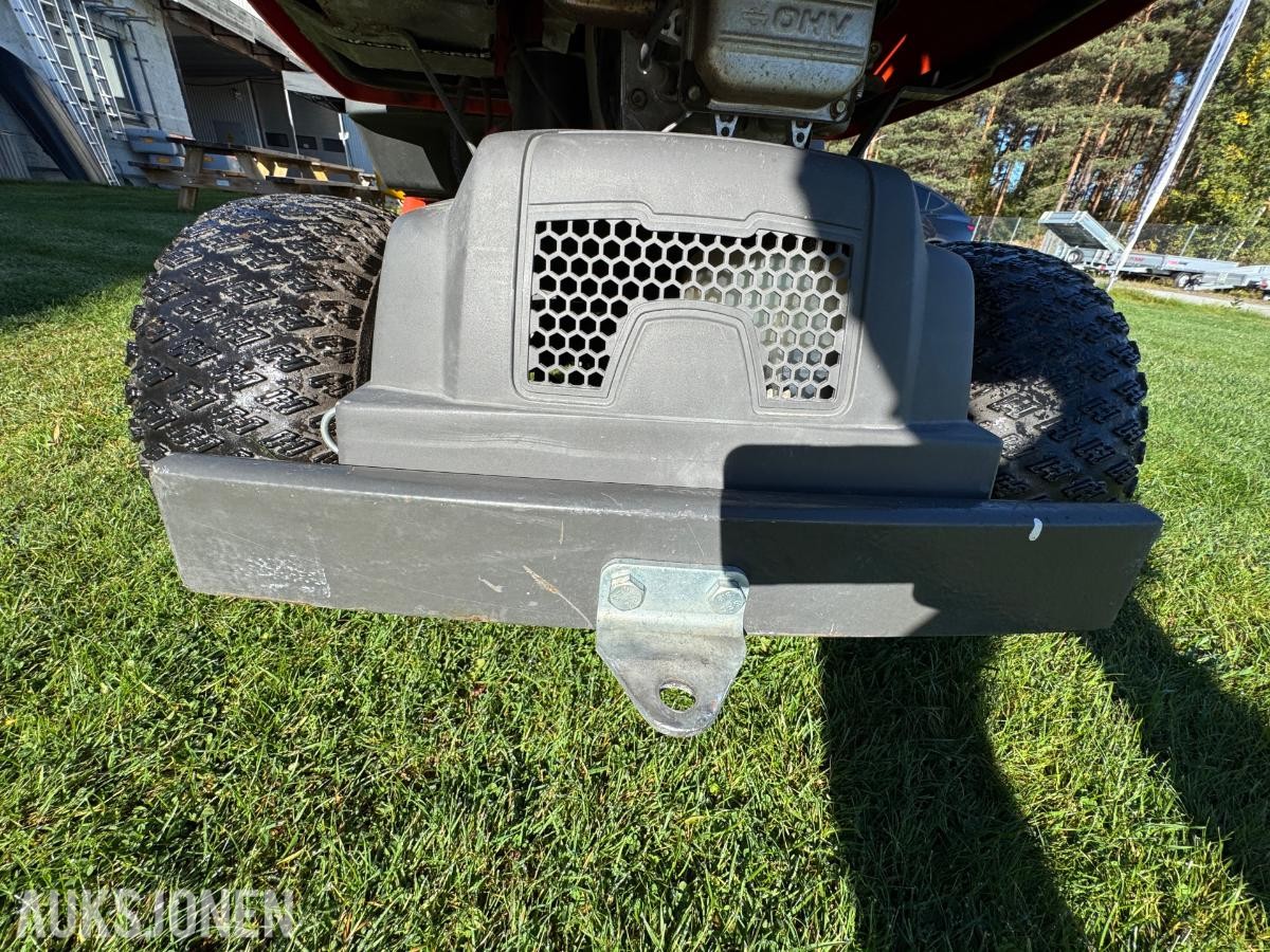 2007 Husqvarna RIDER R13AWD sitteklipper