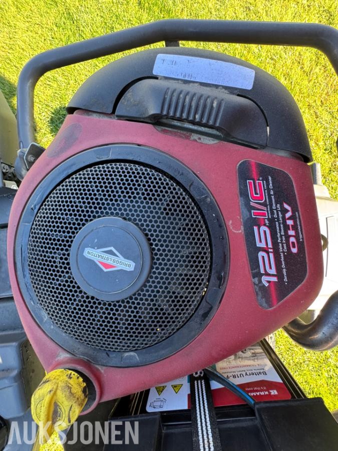 2007 Husqvarna RIDER R13AWD sitteklipper