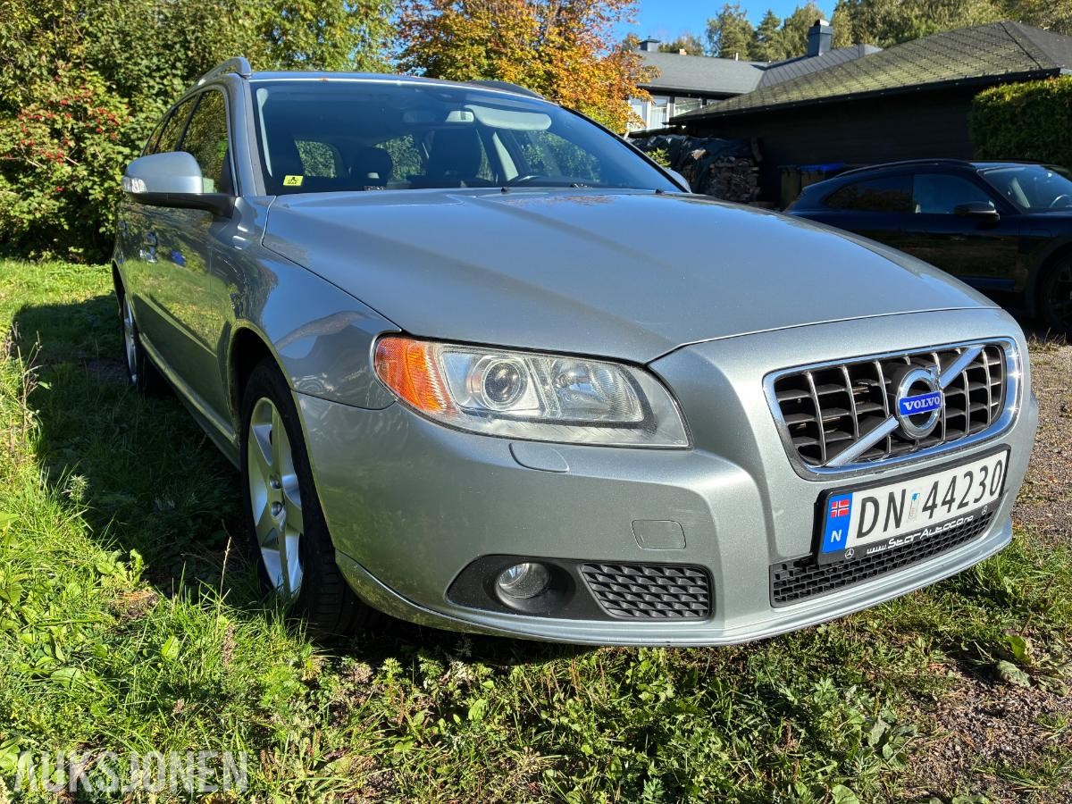 2010 VOLVO V70 2.4D 175HK AUTOMAT EU-OK 10.28 SERVICEHISTORIKK